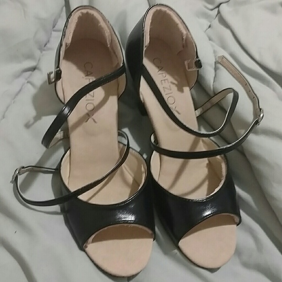 Capezio Shoes - Capezio ballroom dance shoes size 7M❤